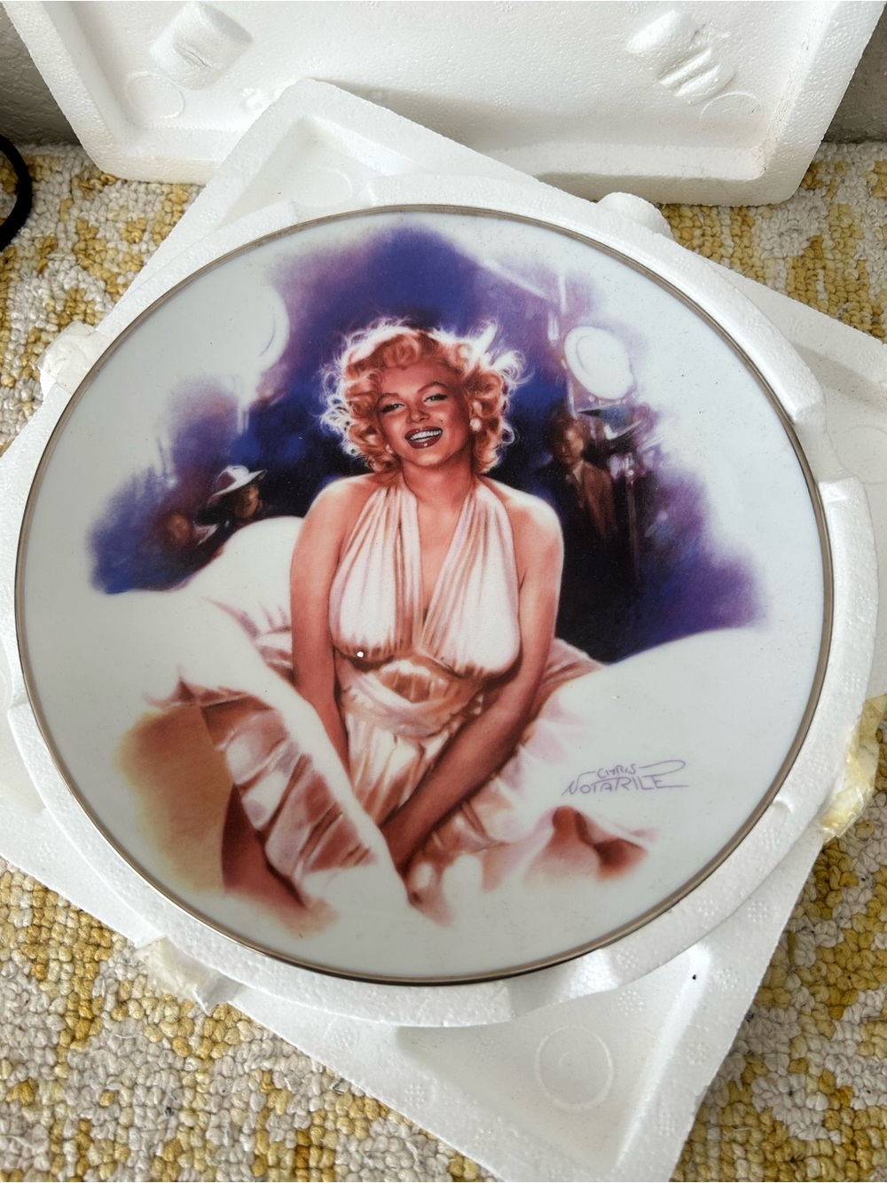 Marilyn Monroe Collector Plate with Purple Backdrop